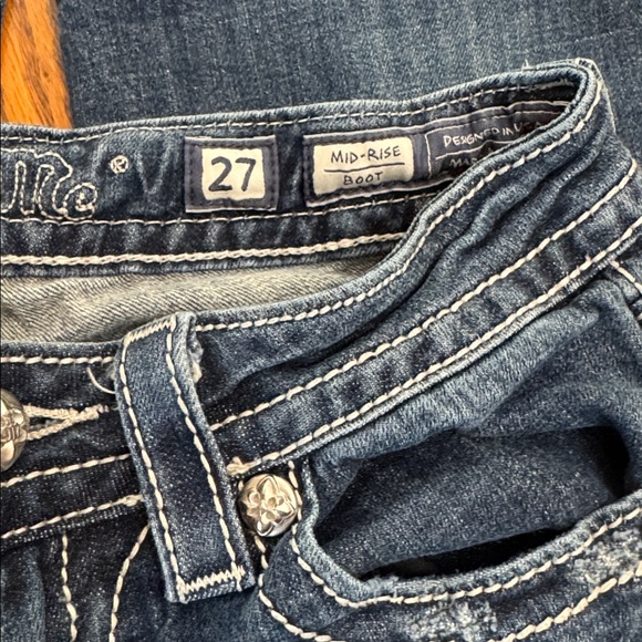 Miss Me Mid-Rise Boot Cut Jeans, 27x32 - Picture 8 of 10